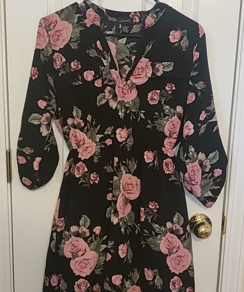 Justify Dress